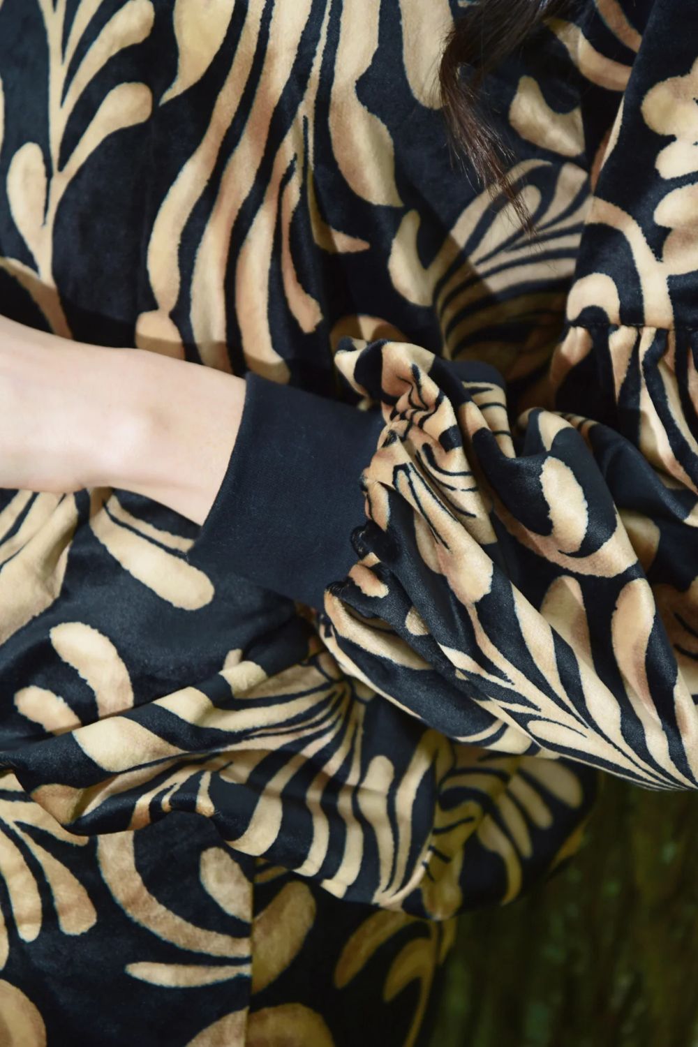 Party On Jumper | Black/Tan