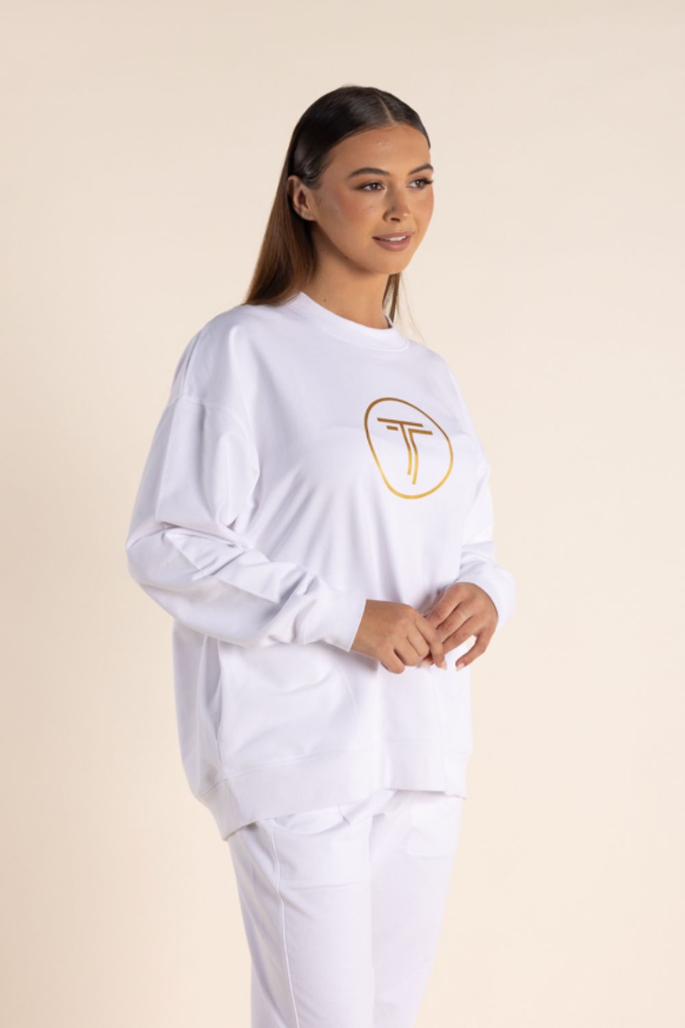 Two T's Oversized Sweat | White_Shop 12