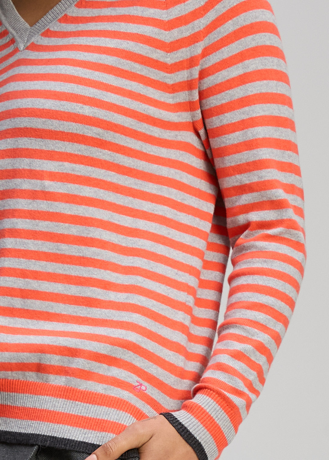 Stripe V Essential | Marl