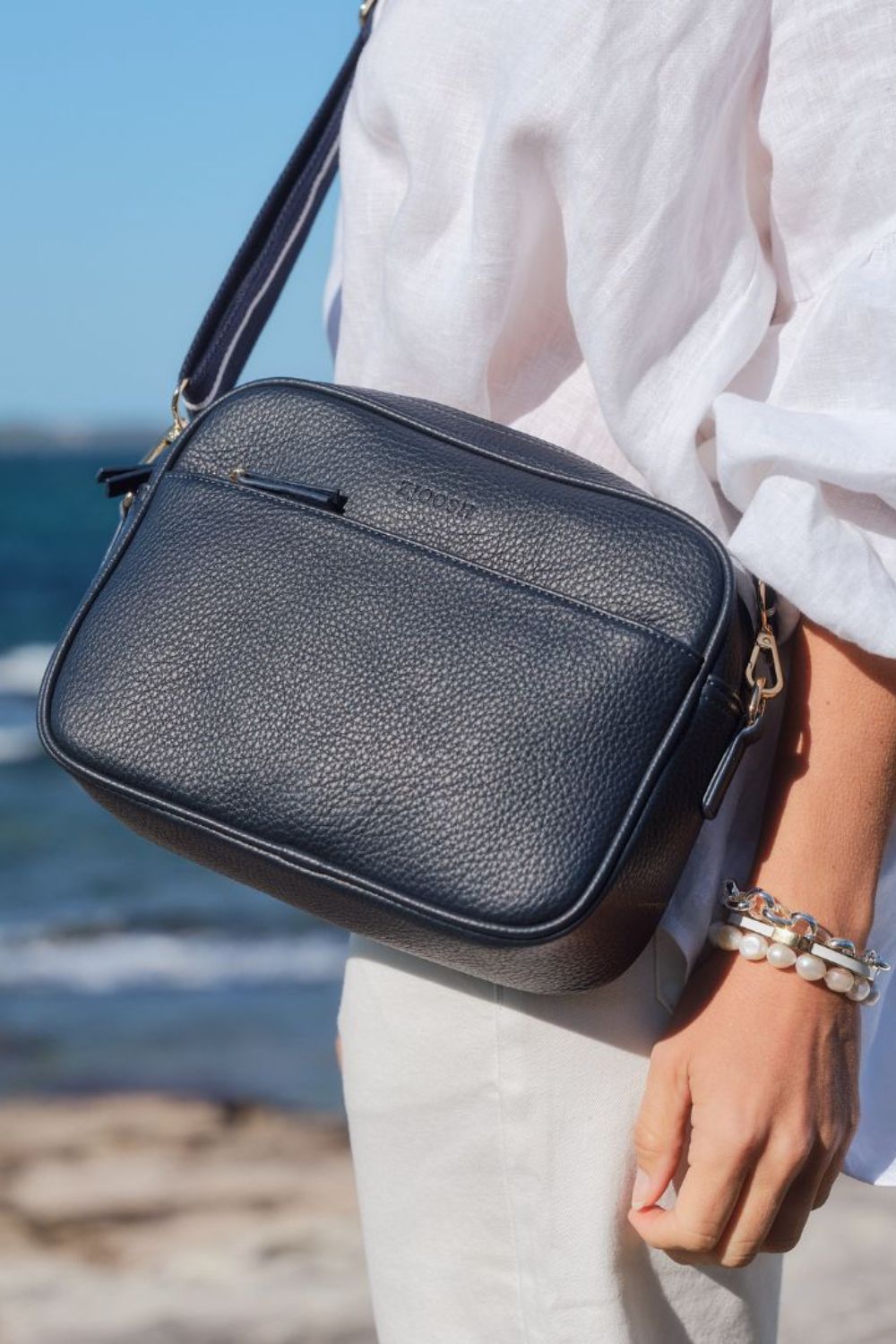 Leah Cross Body Bag | Navy
