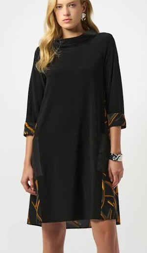 3/4 Sleeve  Abstract Feature Dress | Black