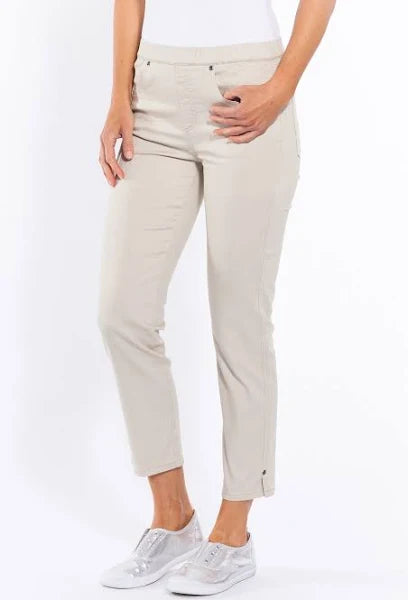 Stretch Pull-On 7/8 Jean  | Natural
