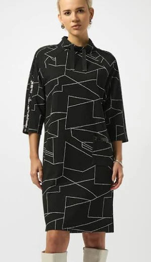 Knit Abstract Print Dress \Black Off White