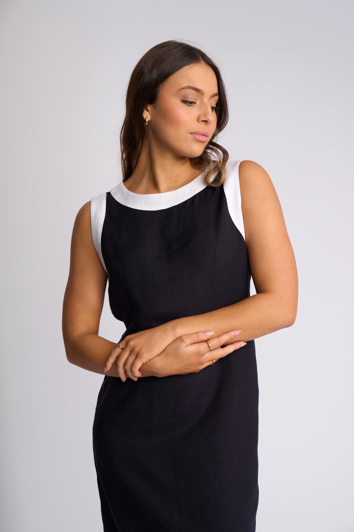 Oak Dress | White trim